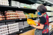 Bird Flu Outbreak Threatens Egg Supply, Sparks Price Rise Fears