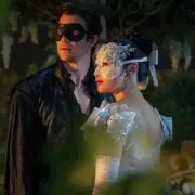 Bridgerton Insider Reveals Show's Modern Romance Formula Ahead of Part 2 Release