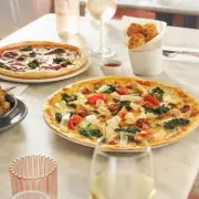 British Daters Avoid Meals with New Partners for Six Months, Study Reveals