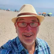 British Expat in Spain Reveals Life Turned 'Upside Down' by Summer Heat