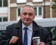 Cabinet Secretary Chris Wormald Negotiates Departure from No 10 Amid Shakeup