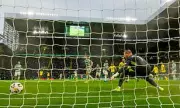 Celtic's Title Hopes Fade as Hibs Secure Dramatic Late Victory at Parkhead