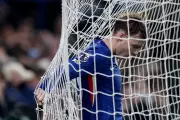 Chelsea's Honeymoon Ends as Palmer Miss Seals Dramatic Leeds Draw