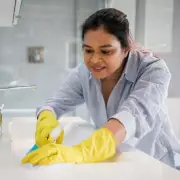 Cleaning Expert Reveals 4p Tea Bag Hack for Sparkling Bathrooms