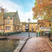 Couple's 102-Mile Cotswolds Way Trek Reveals England's Hidden Beauty