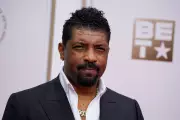 Deon Cole Addresses BAFTA Disruption Ahead of NAACP Image Awards Hosting Return