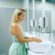 Doctor Amir Khan's '20-Second Rule' to Slash Salmonella and Norovirus Risk