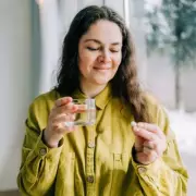 Doctor Warns Omeprazole Skin Problems Signal Gut Health Issues