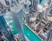 Dubai's Tax-Free Boom Lures Global Elite Amid Wealth Disparity Concerns
