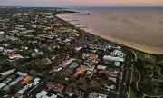 Elderly Swimmer Drowns at Hampton Beach in Melbourne