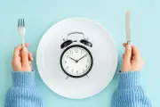 Experts Warn Intermittent Fasting Fails for Weight Loss in New Review