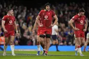 France Crush Wales 54-12 in Six Nations Rout, Return to Top of Table