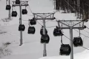 Gore Mountain Gondola Rescue: 67 Skiers Safely Evacuated After Mechanical Failure