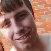 Heroic Father Sacrifices Life to Save 12-Year-Old Girl from Oncoming Train