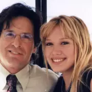Hilary Duff Mourns Lizzie McGuire Co-Star Robert Carradine After Suicide