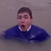 Inbetweeners Star Joe Thomas Recalls Wild Cambridge Stag Do Incident