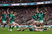 Ireland's Veterans Stun England with Record Six Nations Victory at Twickenham