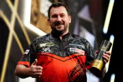 Jonny Clayton Hails Glasgow Premier League Victory as a 'Great Honour'