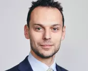 Labour Minister Josh Simons Resigns Over False 'Pro-Kremlin' Journalist Claims