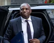 Lammy Lifts Court Sitting Day Cap to Tackle 80,000 Case Backlog