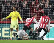 Lewis-Potter Header Secures Brentford Draw, Dents Arsenal's Title Hopes