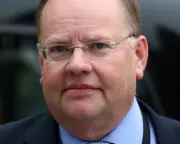 Liberal Democrats Suspend Peer Chris Rennard Amid New Harassment Inquiry