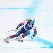Lindsey Vonn's Olympic Comeback Ends in Crash and Surgery After 13 Seconds