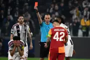 Lloyd Kelly's Juventus Red Card Drama in Champions League Clash