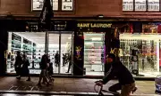 London Luxury Retailers Hit by £500k 'Smash and Grab' Burglary Spree