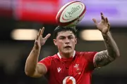 Louis Rees-Zammit Starts at Full-Back for Wales in Six Nations Clash Against England