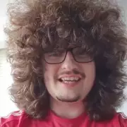 Man Utd Fan Nears Haircut After Team's Fourth Consecutive Victory