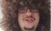 Manchester United Fan's Hair Vow Nears End as Team Seeks Fifth Straight Win