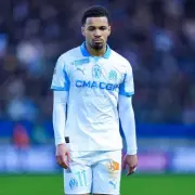 Marseille's Fan Protests Overshadow Nwaneri's Bench Role in Strasbourg Draw