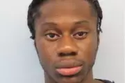 Metropolitan Police Hunt Prisoner Who Escaped Hospital Custody for Second Time