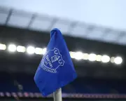 Michael Carrick's Manchester United Face Crucial Test at Everton's New Ground