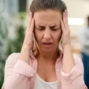 Neurologist Reveals Two Critical Brain Aneurysm Warning Signs to Never Ignore