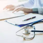 NHS Doctor Reveals Staff Room Snacking After Healthy Eating Advice