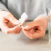 NHS Issues Paracetamol Guidance: 5 Groups Should Seek Medical Advice First