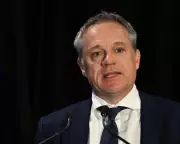 Nine CEO Urges Albanese to Prioritise Media Bargaining Code Amid AI Threat