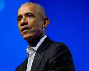 Obama Clarifies Alien Remarks, Denies Evidence of Extraterrestrial Contact