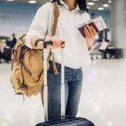 Pilot's Wife Reveals 1 Clothing Item You Must Avoid on Planes