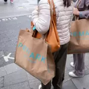 Primark's £8 Floral Half Wreath Delights Shoppers as Spring Decor Trend