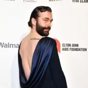 Queer Eye's Jonathan Van Ness Reveals Why British Men Are 'Really Hot'