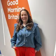 Robbie Williams Superfan's 30-Year Dream Fulfilled Onstage in Wolverhampton