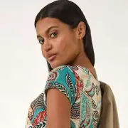 Roman's £34 Crease-Free Paisley Dress Makes Wearers Feel 'Very Special'