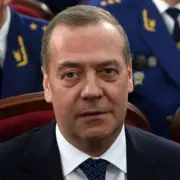 Russia Threatens Nuclear Strike on UK if Ukraine Armed with Atomic Bombs