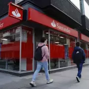 Santander Offers Up to £150 Cashback on Life Insurance Policies