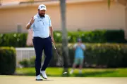 Shane Lowry's Stunning 63 Ties Him for Lead at Cognizant Classic