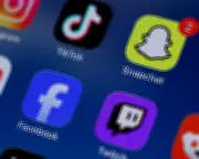 Snapchat Locks 415,000+ Australian Accounts Under Social Media Ban