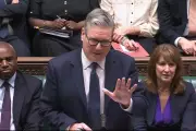 Starmer Confronts Reform and Greens in Final PMQs Before Critical By-Election